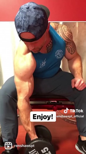 Ultimate Guide to Dumbbell Concentration Curls for Maximum Gains