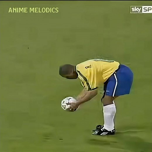 Roberto Carlos power shot || Brazil vs France 1997
