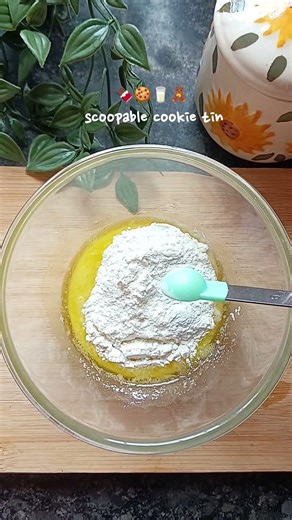 Viral Scoop Cookie Tin Recipe 🍫🍪 "Eggless" | The Cooking Dairy 🧈