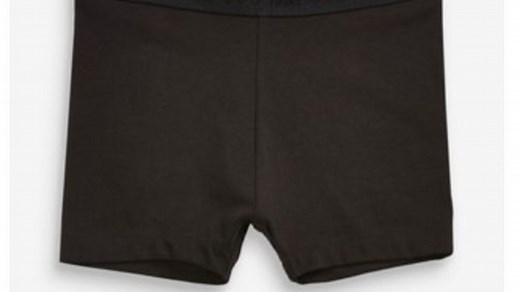 School wanted to hand out 'Modesty Ponchos' for teens at prom