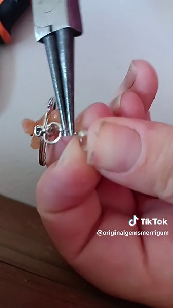 DYI gemstone key chain #gemstone #DYI #crystals chain #craft #crystals
