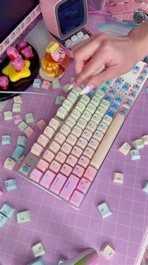 How to Customize Your Keyboard with Fun Keycaps