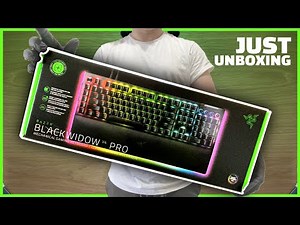 Razer BlackWidow V4 Pro Mechanical Gaming Keyboard - UNBOXING ASMR
