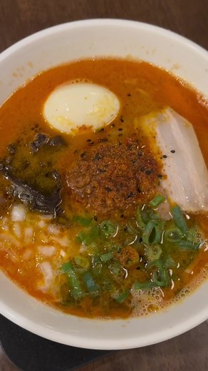 Hamakaze Japanese Ramen. Store interior is so Japanese. Pwde kaayo ni dri sa mga single kay naay chairs nga pina introvert awww Hahaha📍AYS Building, A. S. Fortuna St, Mandaue City, 6014 Cebu #hamakaze #hamakazeramen #ramen #ramennoodles #ramen #ramencebu #ceburamen #japanesefood #japaneseramenrestaurant #cebufood #fyp #fypシ #ugcfoodcreator #ugcfoodie #ugc #ugccreators #CapCut