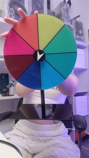 WHAT DO I PUT ON MY LIVE SPIN WHEEL ??? 😵‍💫😬 (Live rn btw)