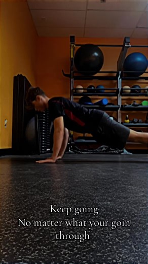 God bless you #gymtok #gym #pushups