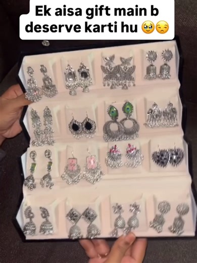 Jhumka Box Available - Grab Yours Now!