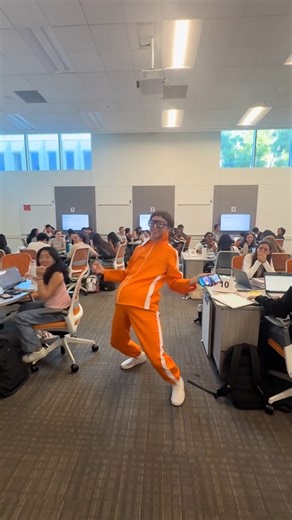 Terrorizing UCI with direction and magnitude ##vector##funny##college##uci##memeOH YEAH vector here at University California Irvine filming (Jacob) | Juicy Jacob