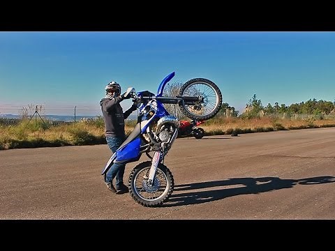 GasGas EC 250 '03 - Walkaround | WHEELIES | 2 Stroke Sound !