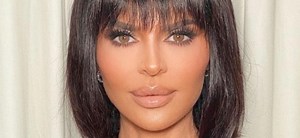 Lisa Rinna Exposes Chest In Wet Braless T-Shirt