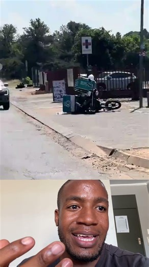 Checkers scooter drivers in a fight