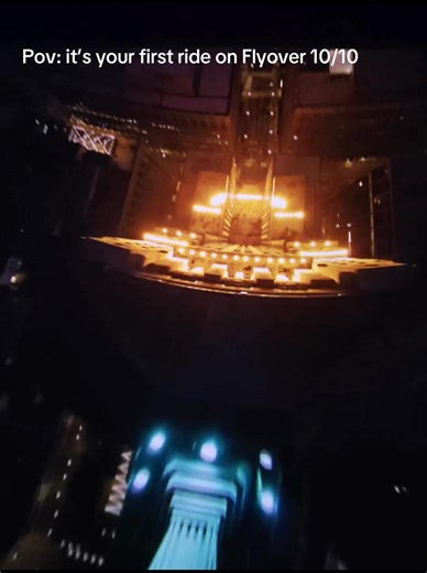 Definitely a great spot to check out at navy pier 🙌🔥 the tickets were 28 per person but definitely worth it 🤝 #chicago #navypier #flyover #dateideachicago