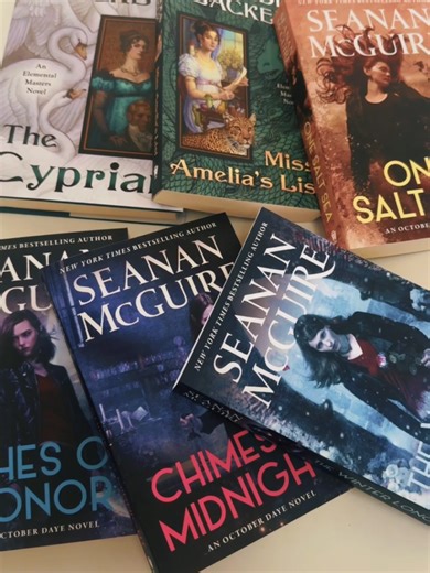 Libros de Mercedes Lackey y Seanan McGuire en DAW
