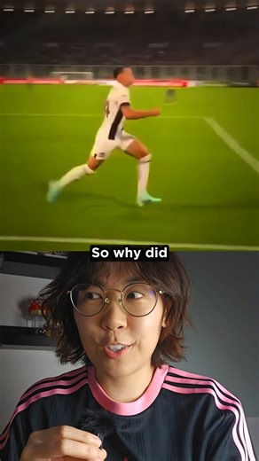 Why Do Some Soccer Knee Slides Fail So Badly? A successful knee slide in football isn’t just showmanship - it’s a slick demonstration of physics. When a player drops into a slide, keeping their center of mass low, usually by leaning back slightly and keeping their hips down, they reduce the chance of toppling forward. Widening the legs increases the base of support, which improves stability and helps distribute pressure evenly across the shins and feet. This minimizes friction and avoids digging