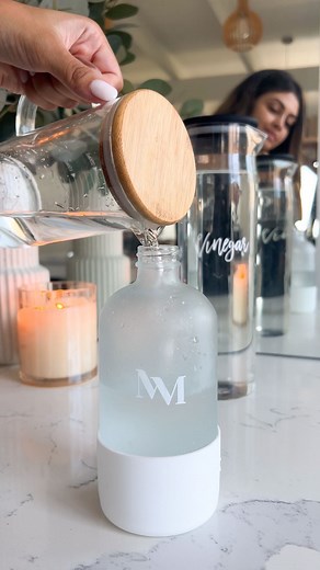 Chantel Mila | Home Tips | This is your sign to deep clean your fridge 🫧 this mix is my go-to when deep cleaning the fridge to leave it looking and smelling amazing 😍... | Instagram