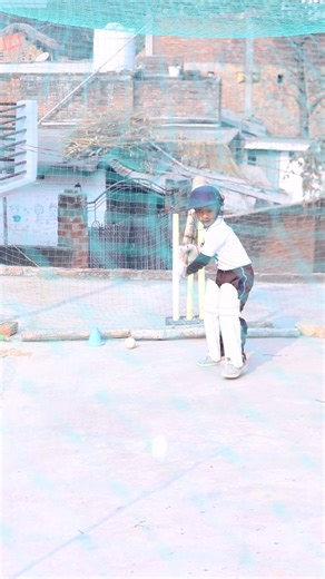 Practicing hitting pull shots in cricket #shorts #youtubeshorts #reelsyoutube #trendingreels #cric