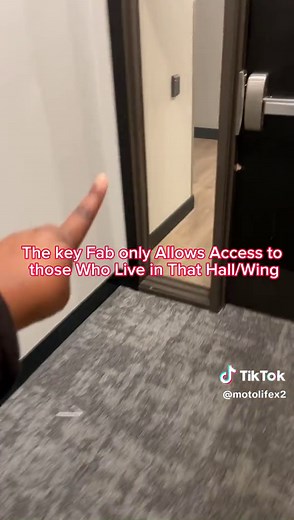 NEW Section 8 Apartment Tour 😍 It's Income Restricted. Y'all this place is BEAUTifuLL and HUGE. I love it. Affordable Housing CAN be CUTE and Cozy 💕 Guess the price ! #affordablehousing #section8 #lowincome #apartmenttour #moving #fypシ゚viral #voiceover #apartmenthunting #renterfriendly #section42 #publichousing #realisticapa #lowincomehousing #blackgirltiktok #housingchoicevoucher