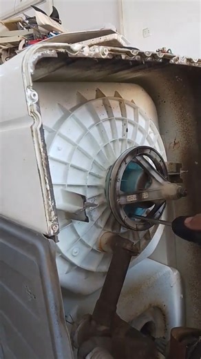 washing machineka gearbox kaise khole|| washingmachine gearbox problem#shortvideo #washing #gearbox