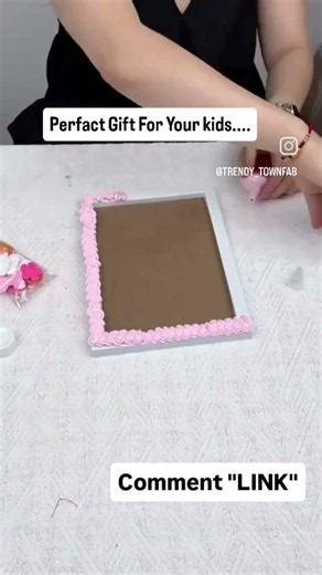 You turned a simple photo frame into a masterpiece in minutes! ✨🎀 #framemaker #glsl #styleframe