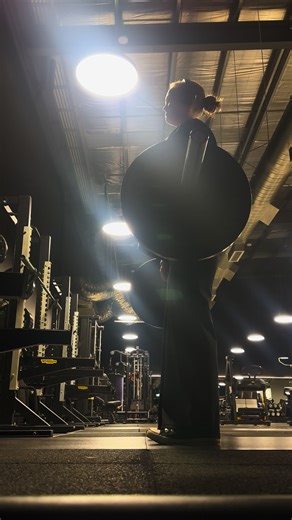 gosh the lighting is so bad 😳😜 #gymgirls #gym #gymmotivation #foryou #fyp