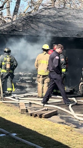 Saginaw Michigan (Residential Detached Garage Structure Fire)#BoxAlarm#JobTown