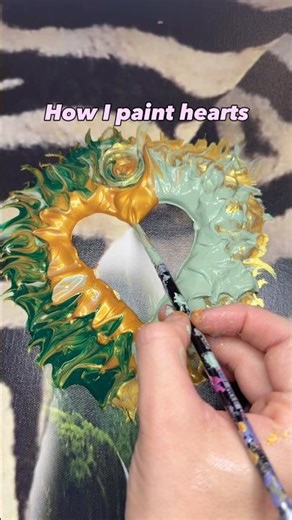 How I paint hearts into my art 💕 #heartart #creativeart #artideas #acrylicart #arttok #arttutorial
