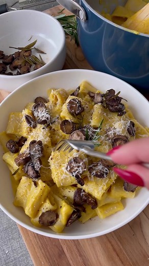 Delicious Fall Recipe: Roasted Butternut Squash Pasta