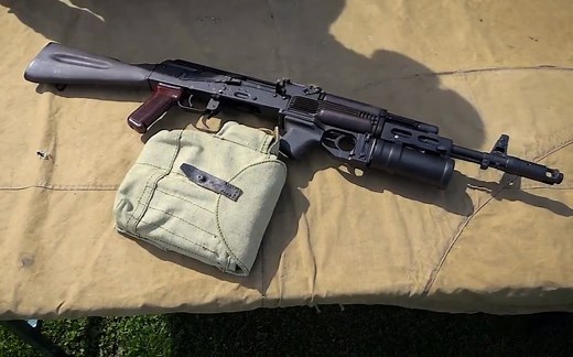 AK74突击步枪+GP25下挂榴弹发射器_哔哩哔哩_bilibili