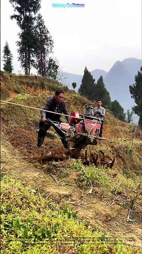 Tilling the Land: How Modern Farmers Blend Tradition with Technology