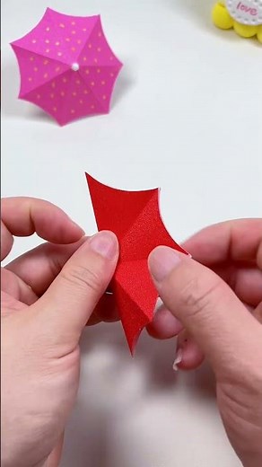 Simple Crafts | Make Your Own Super Pretty Little Umbrella!