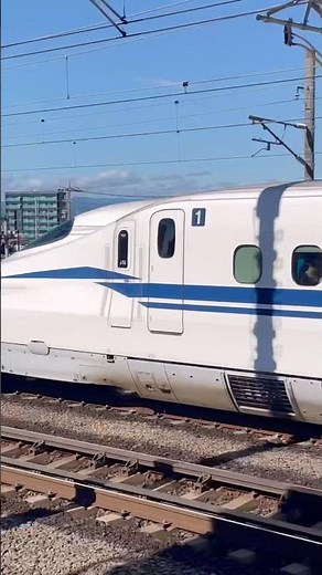 N700S 岐阜羽島駅 のぞみ 東京行きの通過の様子です。東海道新幹線 JR東海 SHINKANSEN