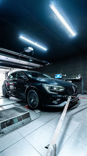 BR-Performance | Renault Mégane 4 RS 1.8T 🖤 La Mégane 4 RS, icône des sportives françaises, gagne en puissance grâce à notre reprogrammation stage 1 sur... | Instagram