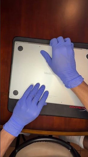 #diy Replacing My Macbook Pro Battery!!
