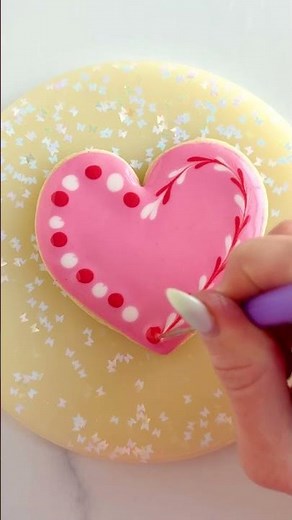 The Ultimate Guide to Valentine's Day Cookie Decorating