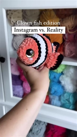 😂😂 I was laughing making this one 😂😂 The inside of a fish can be scary 😱😨 No sew clown fish pattern available on Etsy and Ravelry! #igvsreality #instagramvsreality #nosewpattern #clownfishcrochet #crochetclownfish