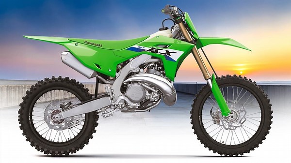 FIRST LOOK! 2027 KAWASAKI KX327 TWO-STROKE - Motocross Action Magazine