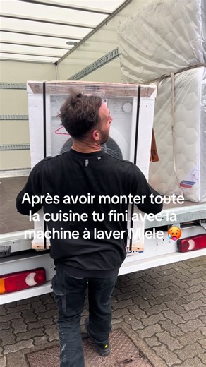 Livraison et Machine à Laver : Un Sport de Physique