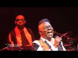 Earth, Wind & Fire - I'll Write A Song For You [HD] LIVE 9/19/2021