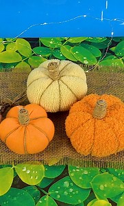 NO SEW Sock Pumpkin ~ Smart | DIY by Pipe-Cleaner-Crafts B