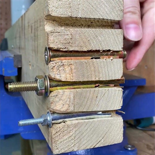 The Correct Way to Use Four Types of Expansion Bolts. #diytips #diy #tips101 #woodworking #screw