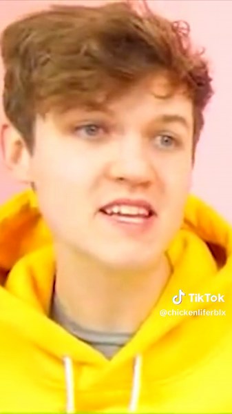 Cluck Your Way to Adventure in Chicken Life Game