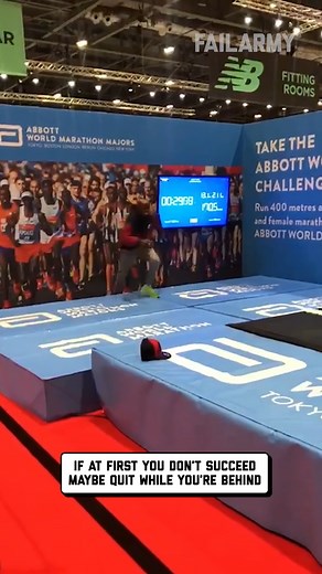 284K views · 724 reactions | stop! stop! he's already fails  #treadmill #marathon #running #fitness #fail #shorts #reels | FailArmy | Facebook