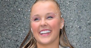 JoJo Siwa Speaks Out on Pregnancy Rumors Amid Chris Hughes Relationship
