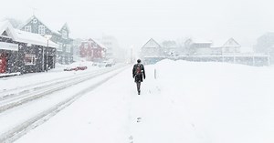 Island-Reisen im Winter: Wetterbedingungen, richtige Kleidung und Sicherheit | Icelandair DE