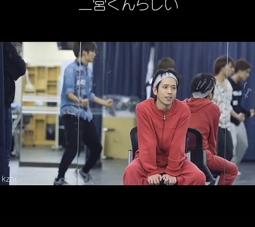 また今日と同じ明日がくる🌙 緩いけどしっかり振り入ってるのがかっこいい。 #嵐 #二宮和也 #メイキング