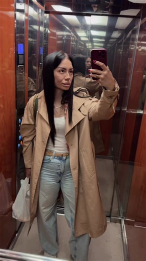 Nosim i sada pantalone ali sve što je pod