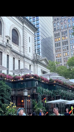 فيديوهات أنشأها Places that feel unreal (@life.quotes.u.def) باستخدام La Maritza - Laura Ferré