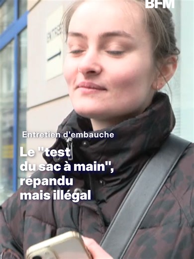 Demander à une candidate à un emploi de vider son sac à main pour déterminer des traits de sa personnalité serait de plus en plus répandu. Une pratique pourtant interdite par la loi. #sacamain #entretien #embauche #sinformersurtiktok