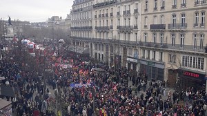 Eiffel Tower forced to close as fresh strikes get under way in France