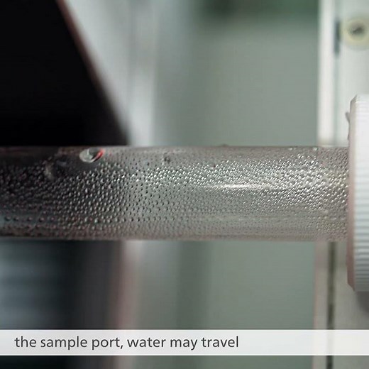 Ask the Expert Combustion IC: Why is there condensation at the entrance of the Combustion tube?